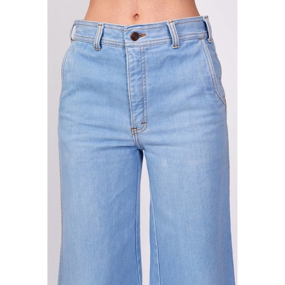 70s Gap Light Wash Flared Jeans - Petite Extra Small | Vintage High Waisted - Picture 6 of 8